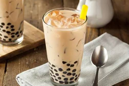 奶茶妹妹的面相上看晚年會幸福嗎