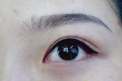 眼睛黑白分明的人是不是也是非分明
