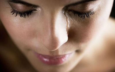 有淚窩的女人會給丈夫帶來好運嗎？